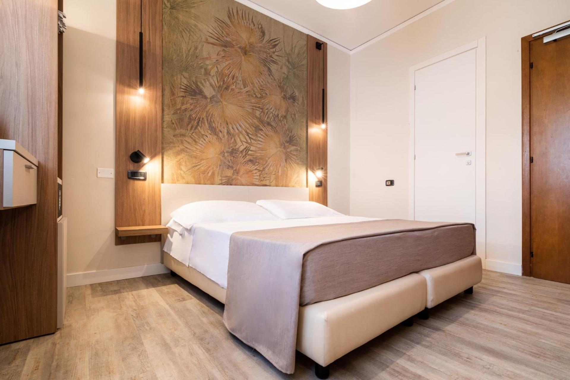 Continental Hotel 4*
